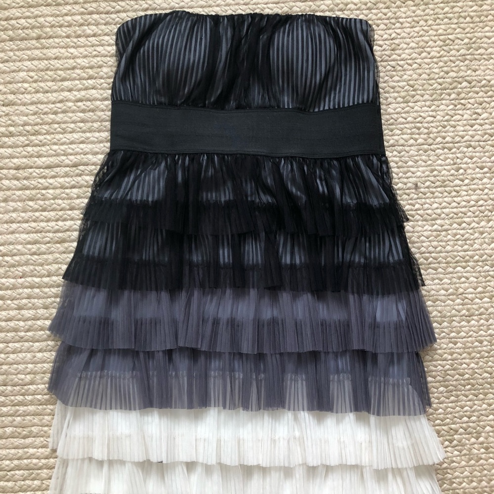 Love Reign Ombré Tiered Strapless Dress